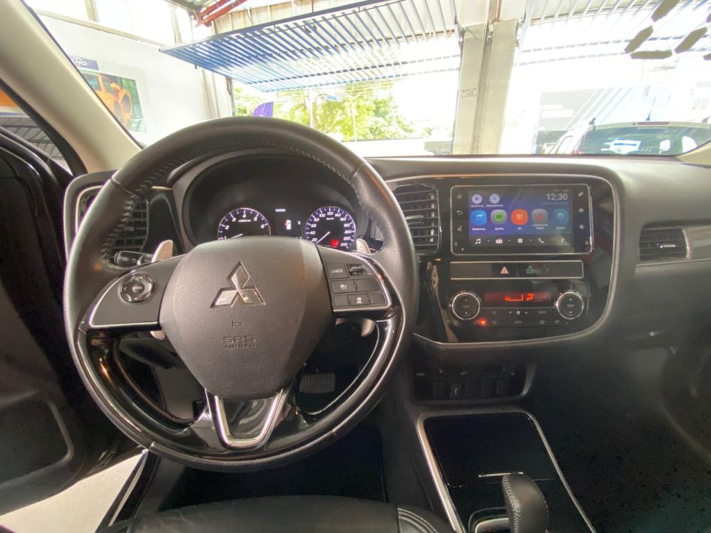 MITSUBISHI Outlander - Foto