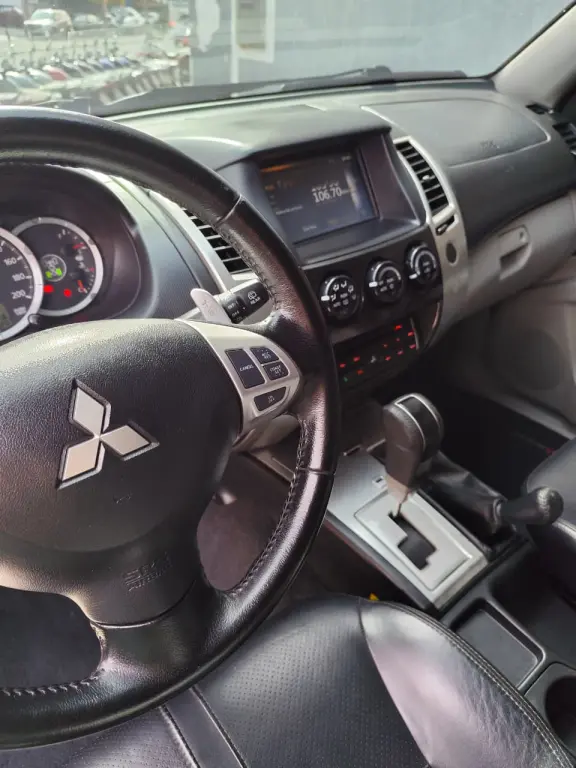 MITSUBISHI Pajero Dakar - Foto