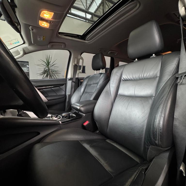 MITSUBISHI Pajero Sport - Foto