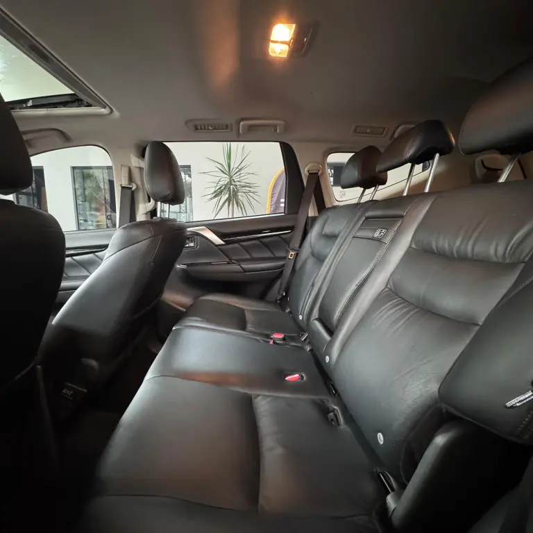 MITSUBISHI Pajero Sport - Foto