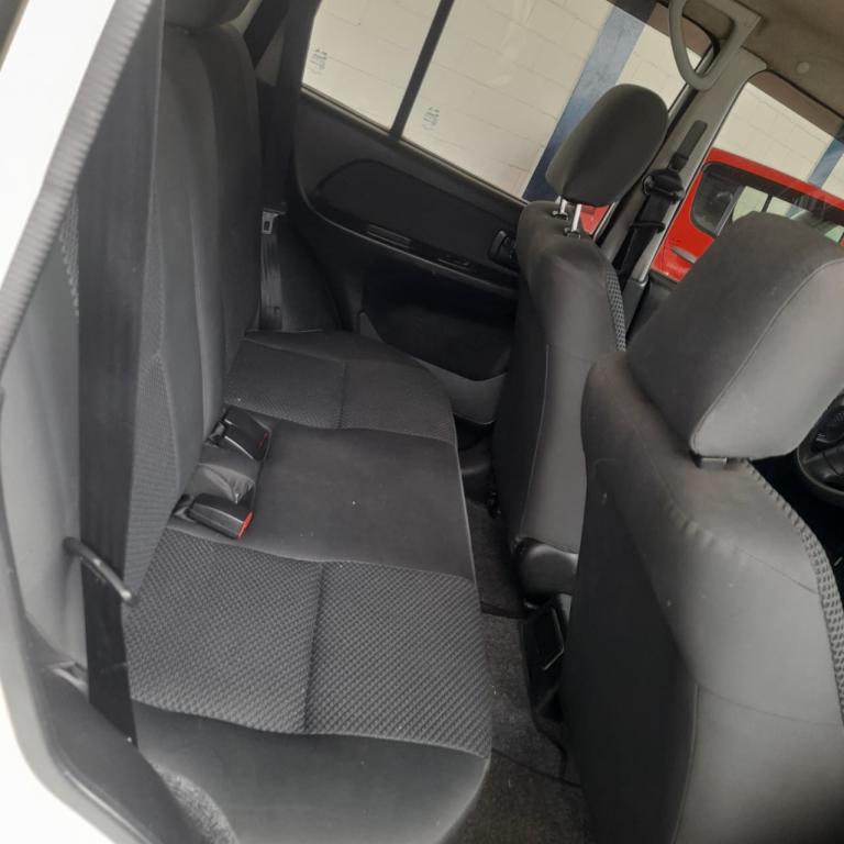 MITSUBISHI Pajero TR4 - Foto