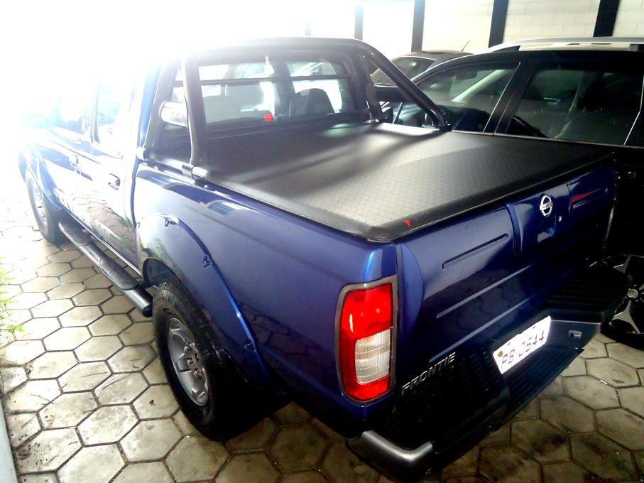 NISSAN Frontier - Foto