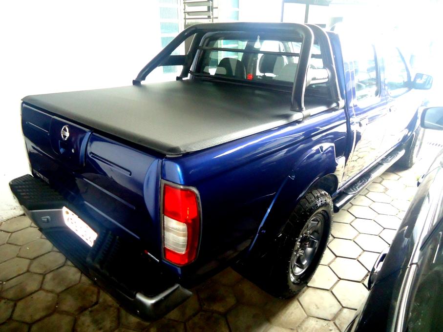 NISSAN Frontier - Foto