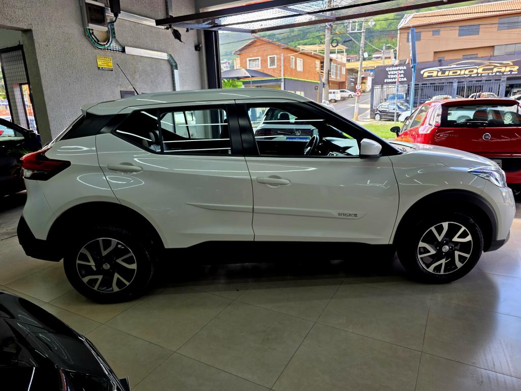 NISSAN Kicks - Foto