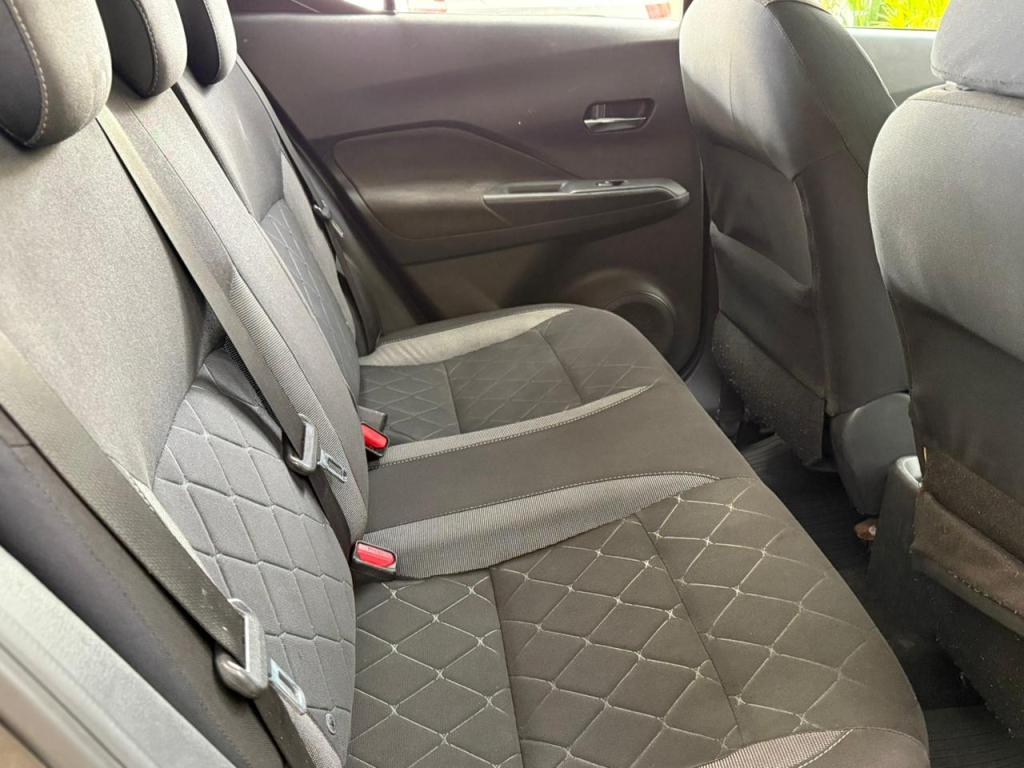 NISSAN Kicks - Foto