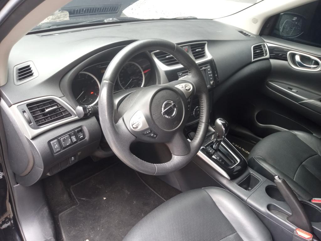 NISSAN Sentra - Foto