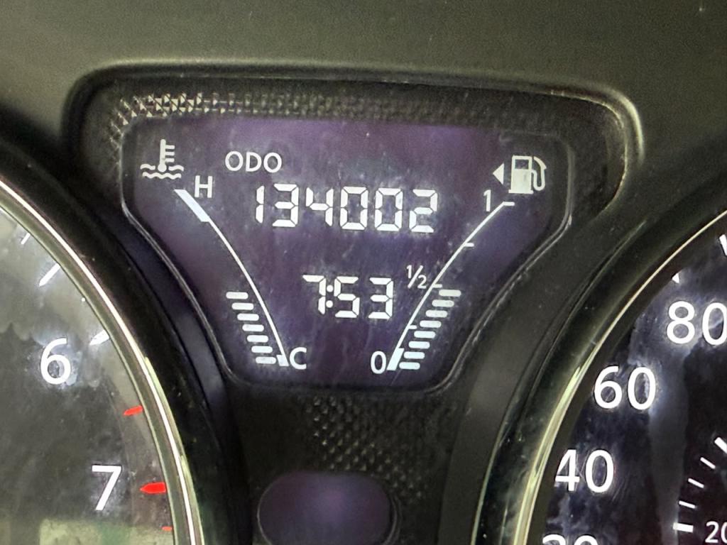 NISSAN Versa Sedan - Foto