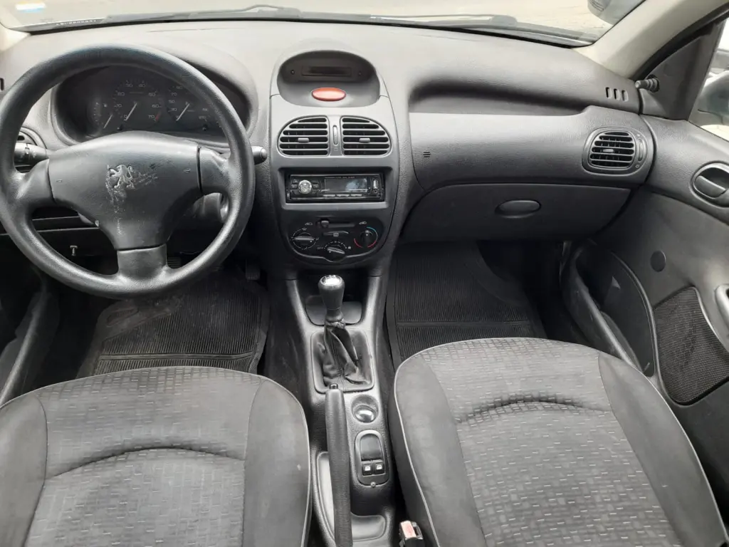 PEUGEOT 206 - Foto