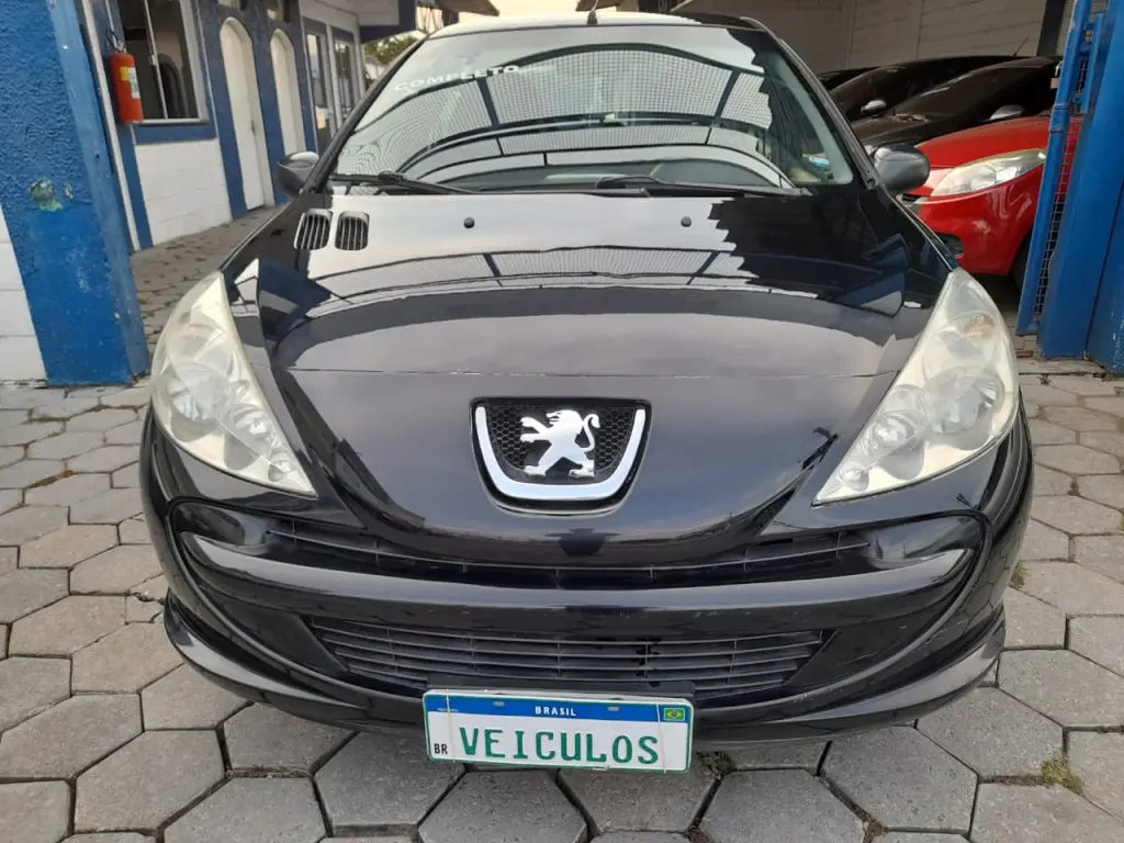 PEUGEOT 207 Hatch - Foto