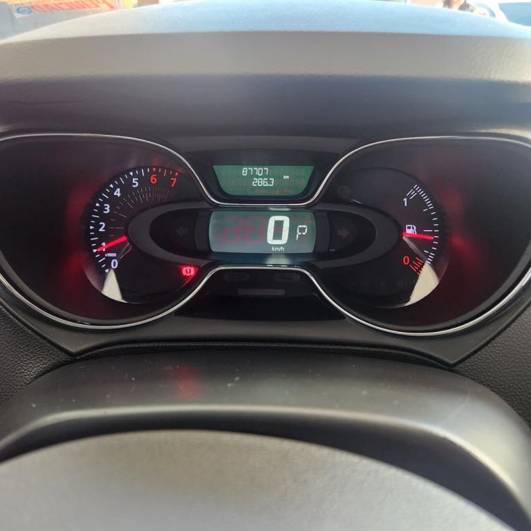 RENAULT Captur - Foto