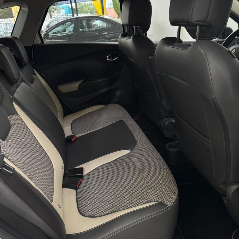 RENAULT Captur - Foto
