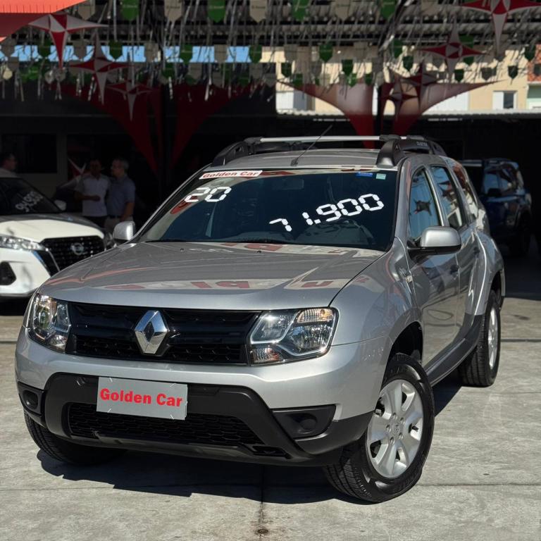 RENAULT Duster