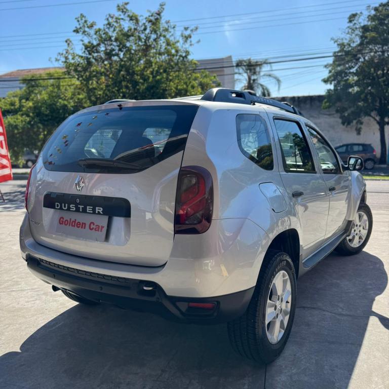 RENAULT Duster - Foto