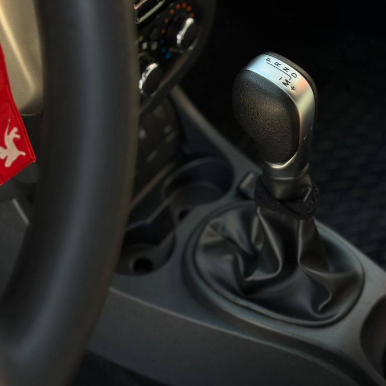 RENAULT Duster - Foto