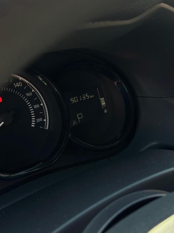 RENAULT Duster - Foto