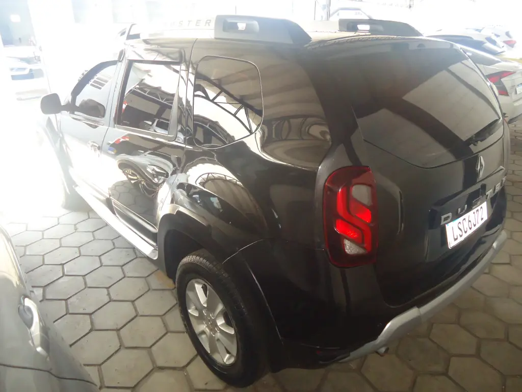 RENAULT Duster - Foto