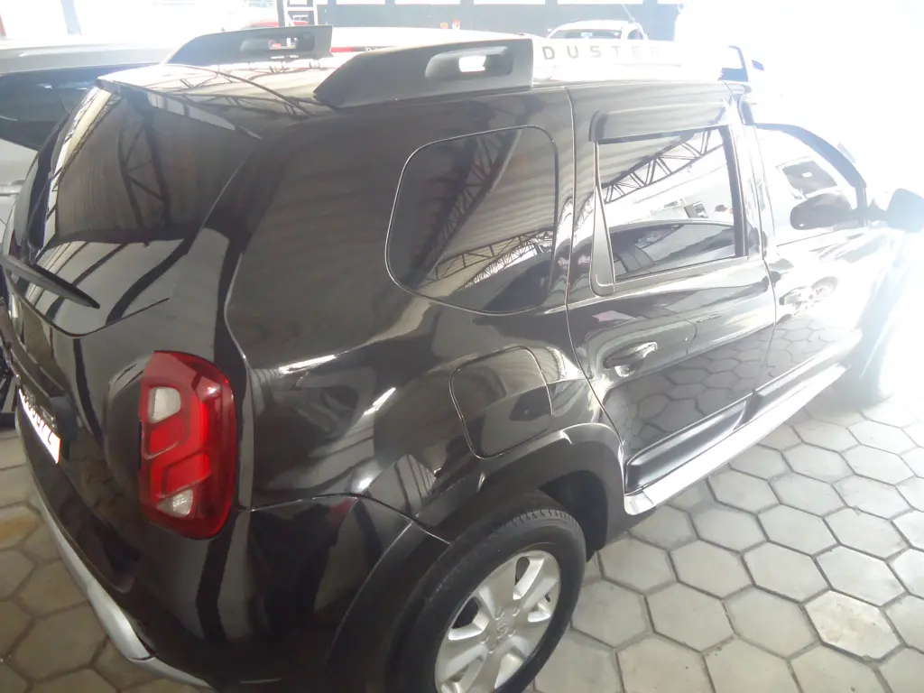 RENAULT Duster - Foto