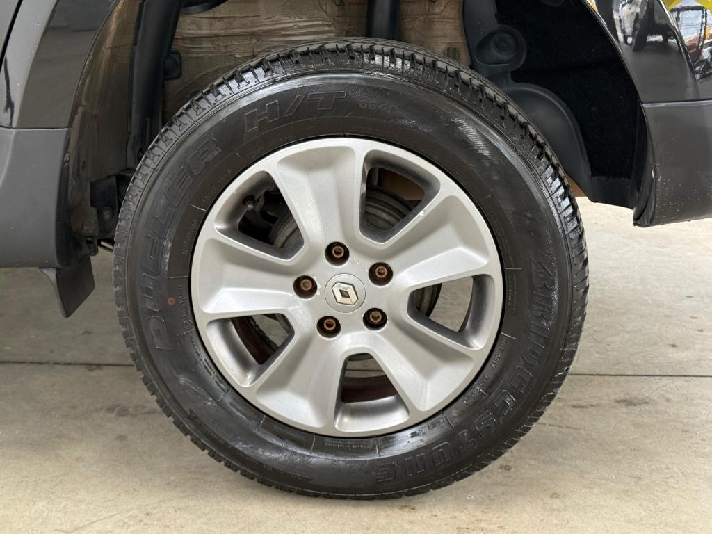 RENAULT Duster - Foto