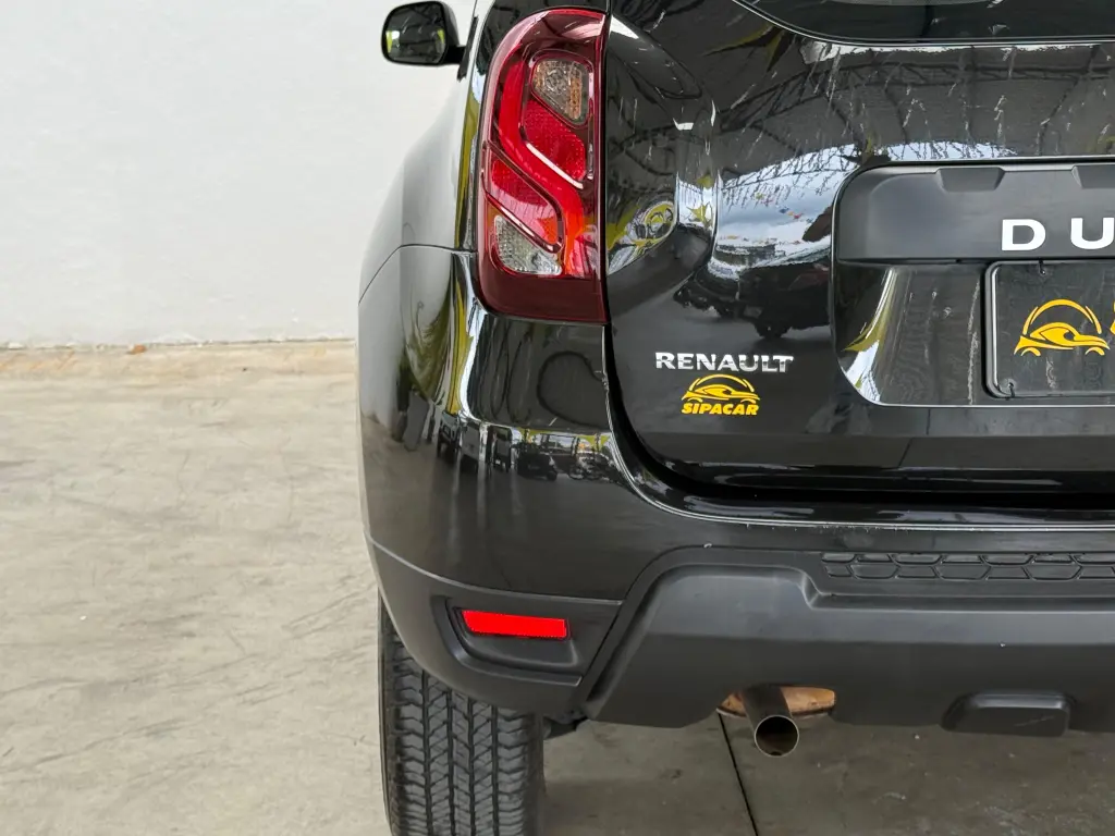 RENAULT Duster - Foto