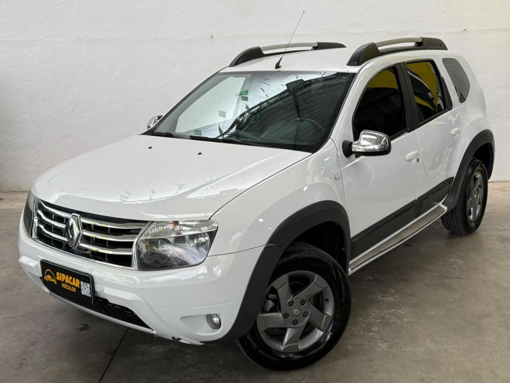 RENAULT Duster - Foto