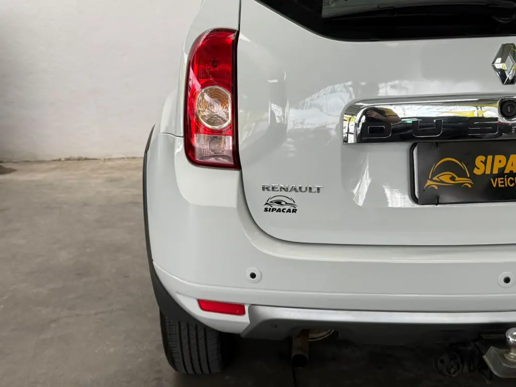 RENAULT Duster - Foto