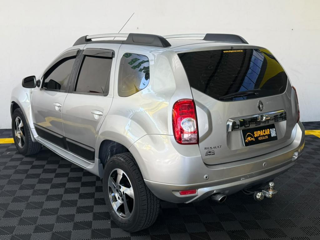 RENAULT Duster - Foto