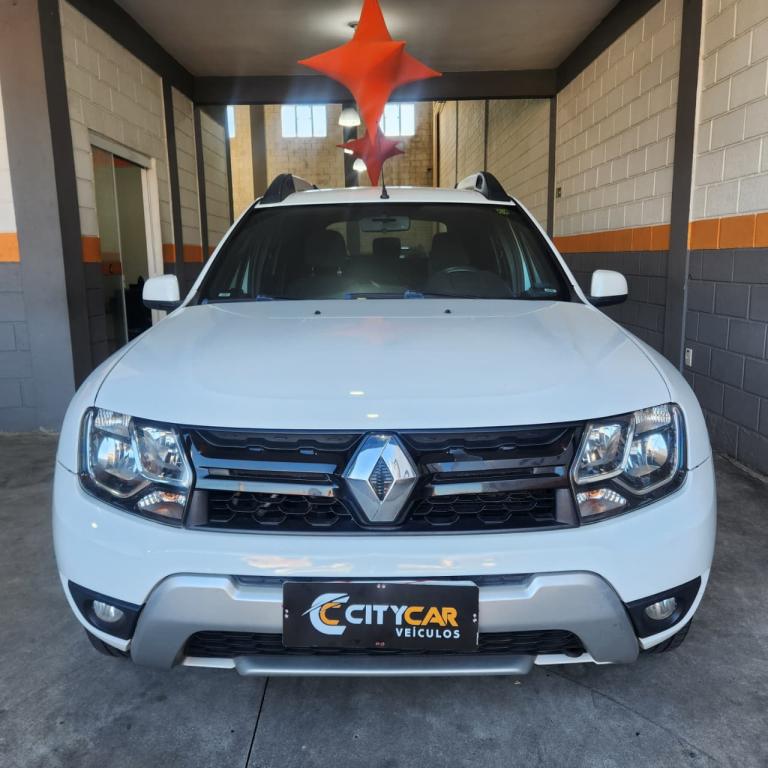 RENAULT Duster - Foto