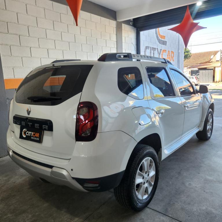 RENAULT Duster - Foto