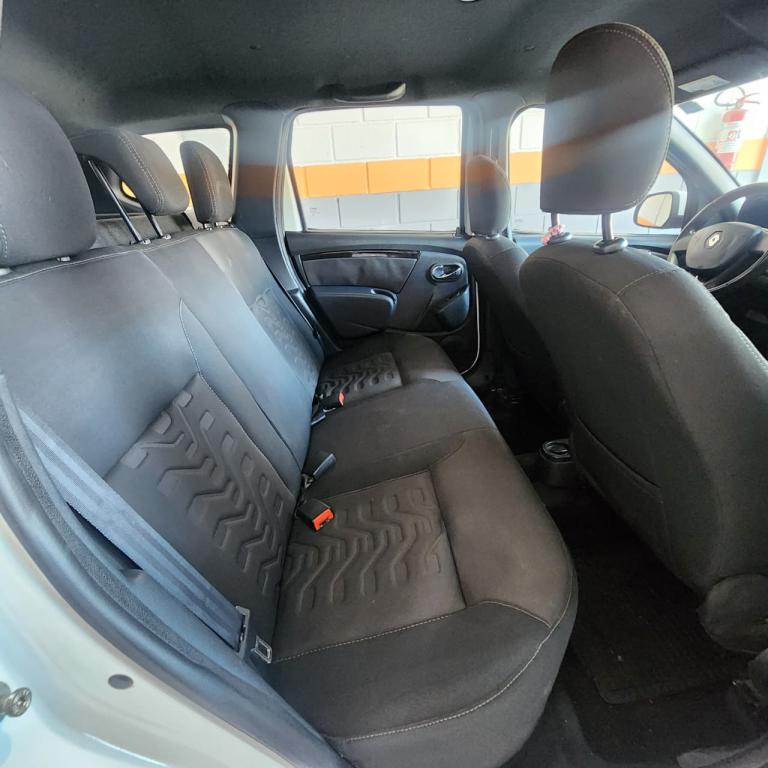 RENAULT Duster - Foto