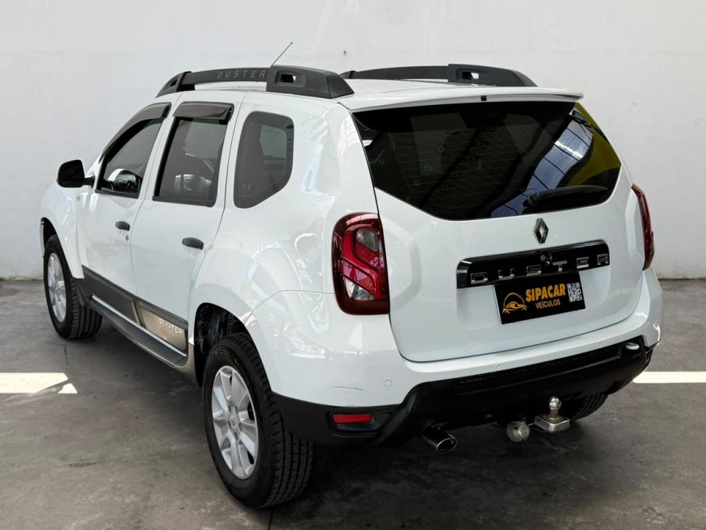 RENAULT Duster - Foto