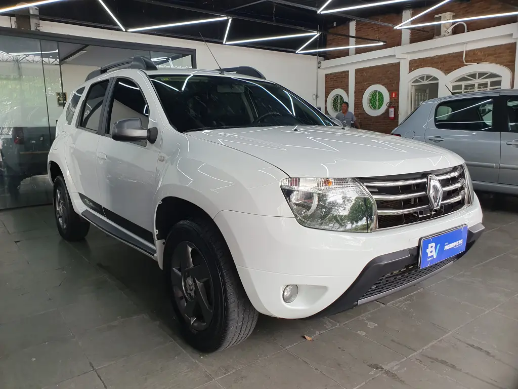 RENAULT Duster - Foto