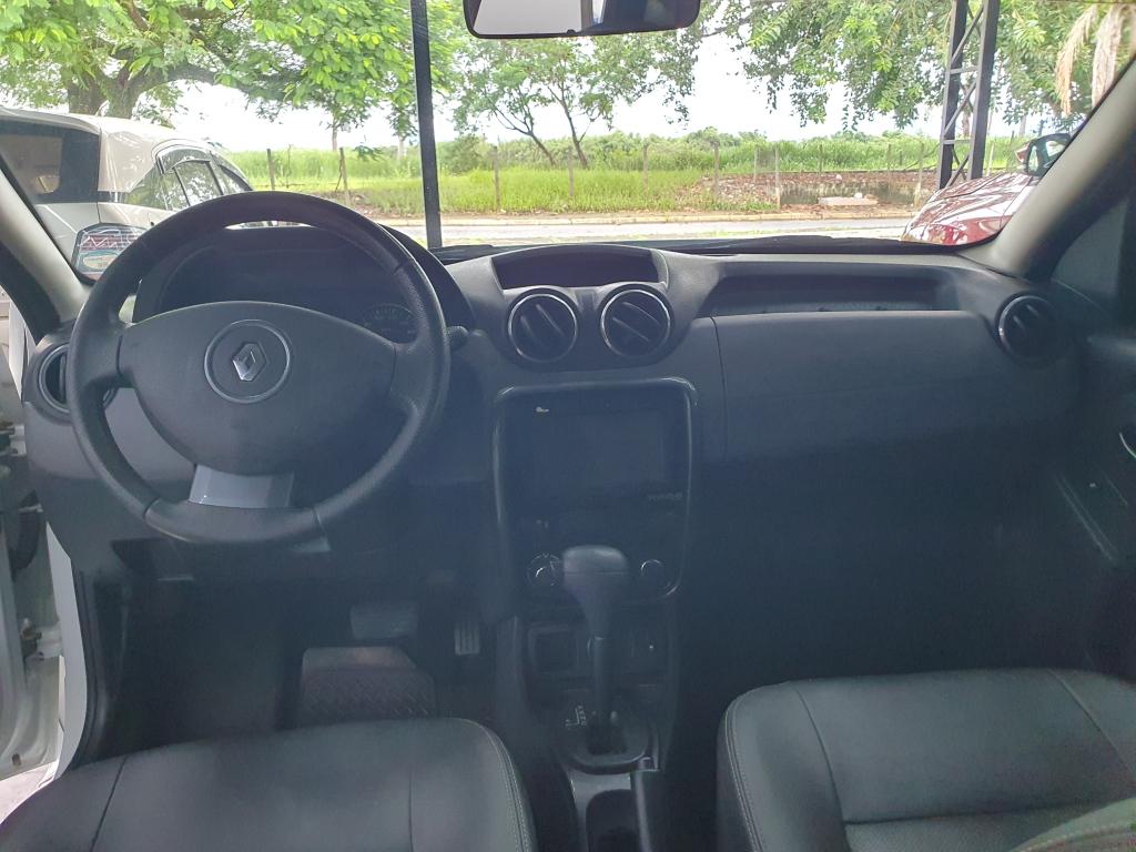 RENAULT Duster - Foto
