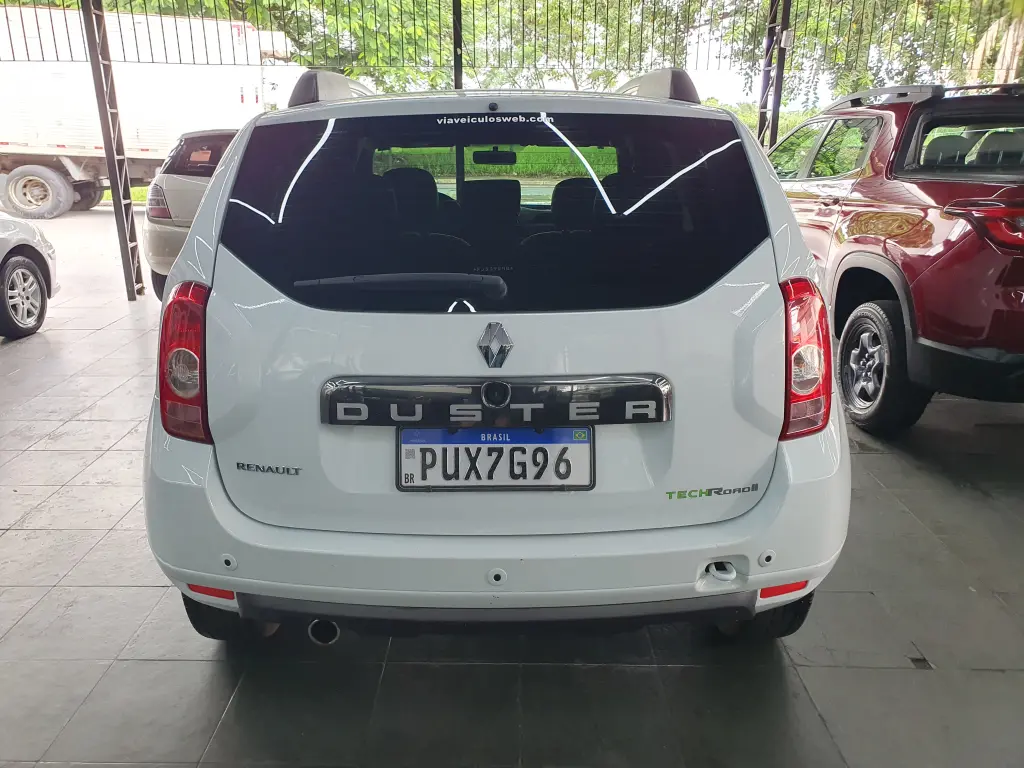 RENAULT Duster - Foto