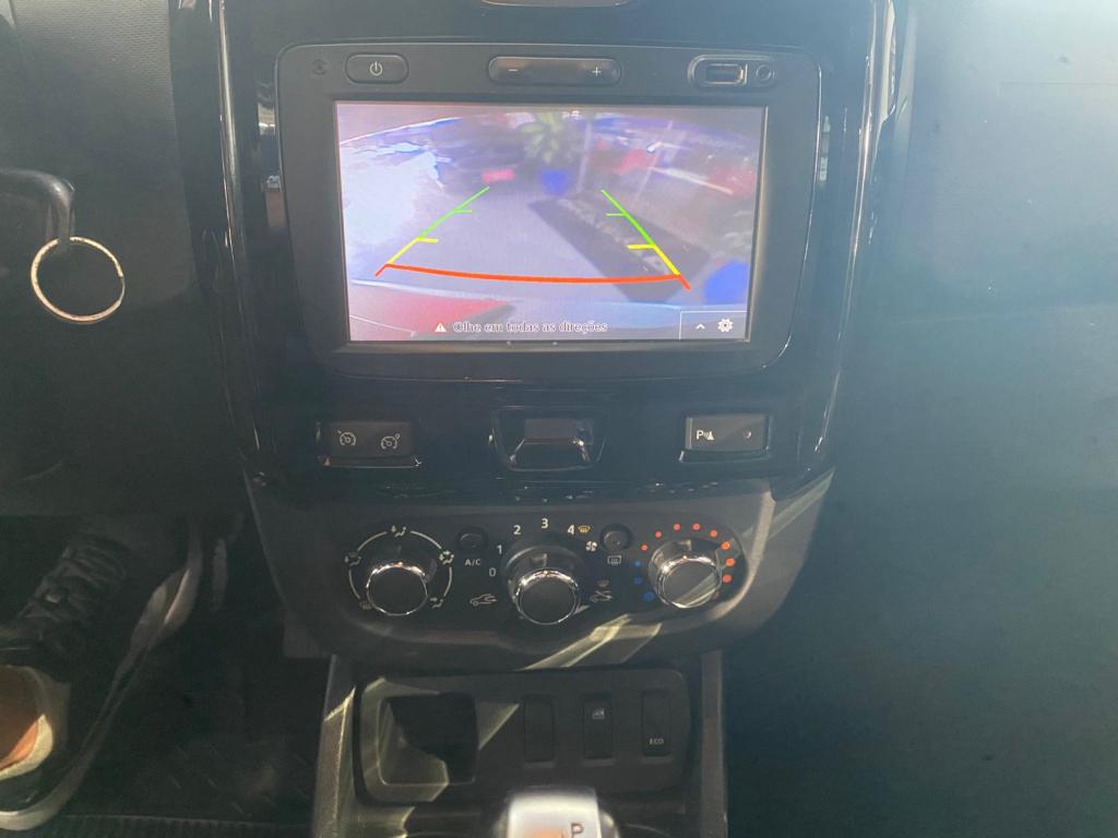 RENAULT Duster - Foto