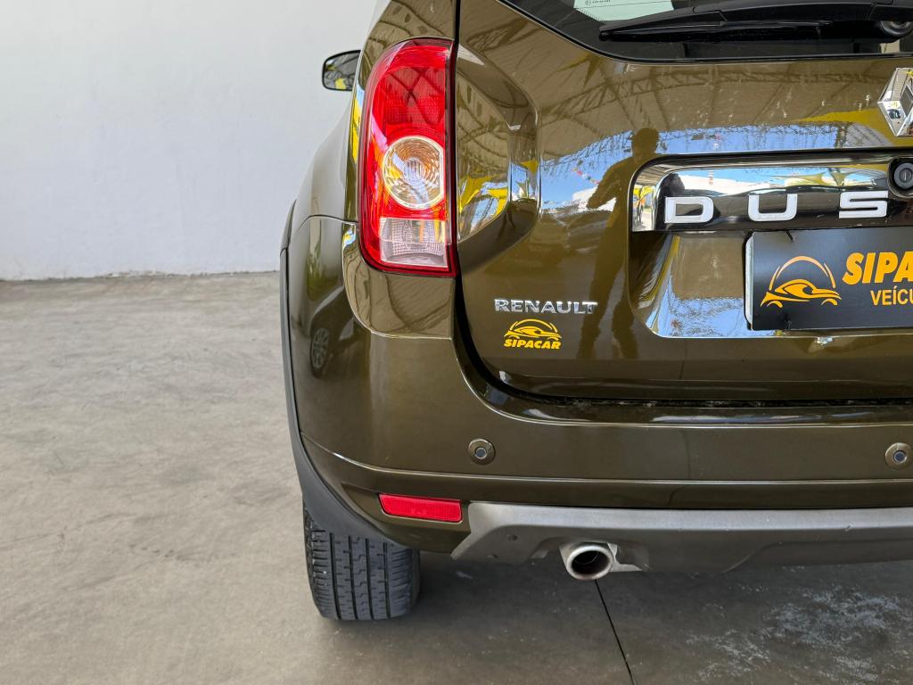 RENAULT Duster - Foto