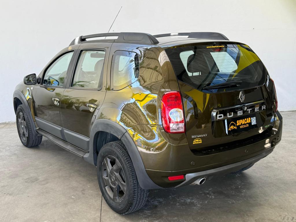 RENAULT Duster - Foto