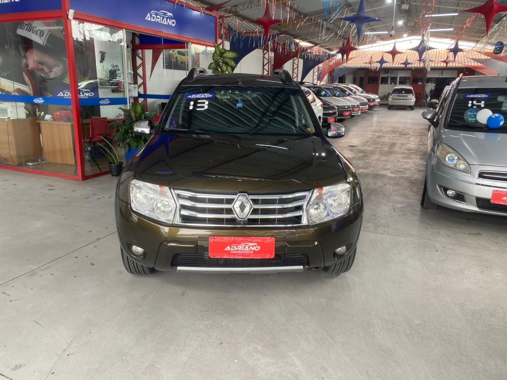 RENAULT Duster - Foto