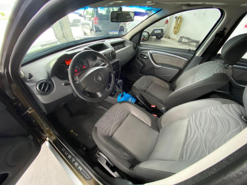 RENAULT Duster - Foto
