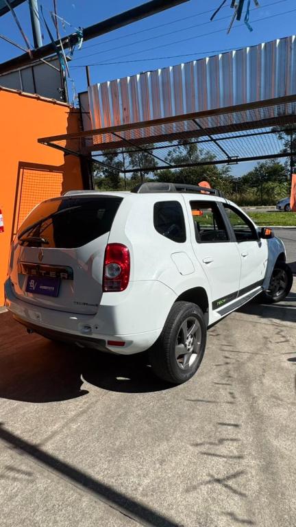 RENAULT Duster - Foto