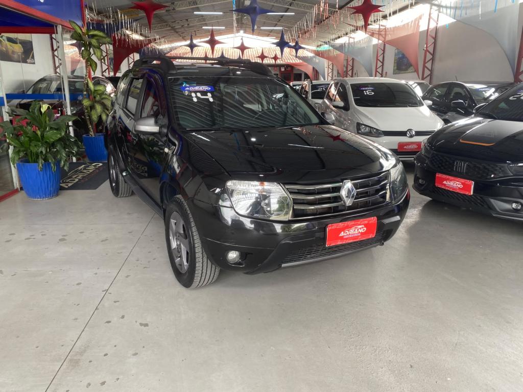 RENAULT Duster - Foto