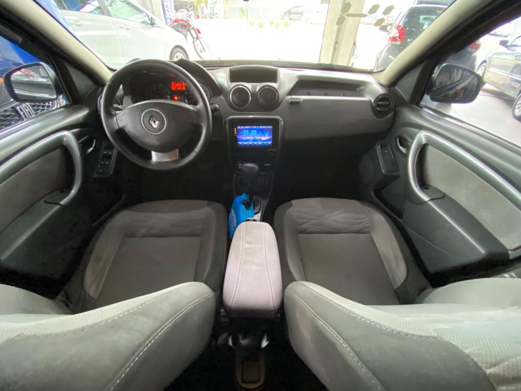 RENAULT Duster - Foto