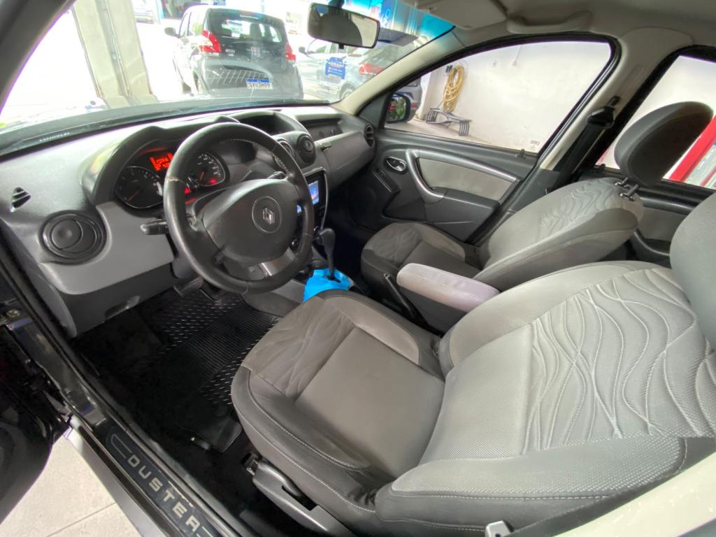 RENAULT Duster - Foto
