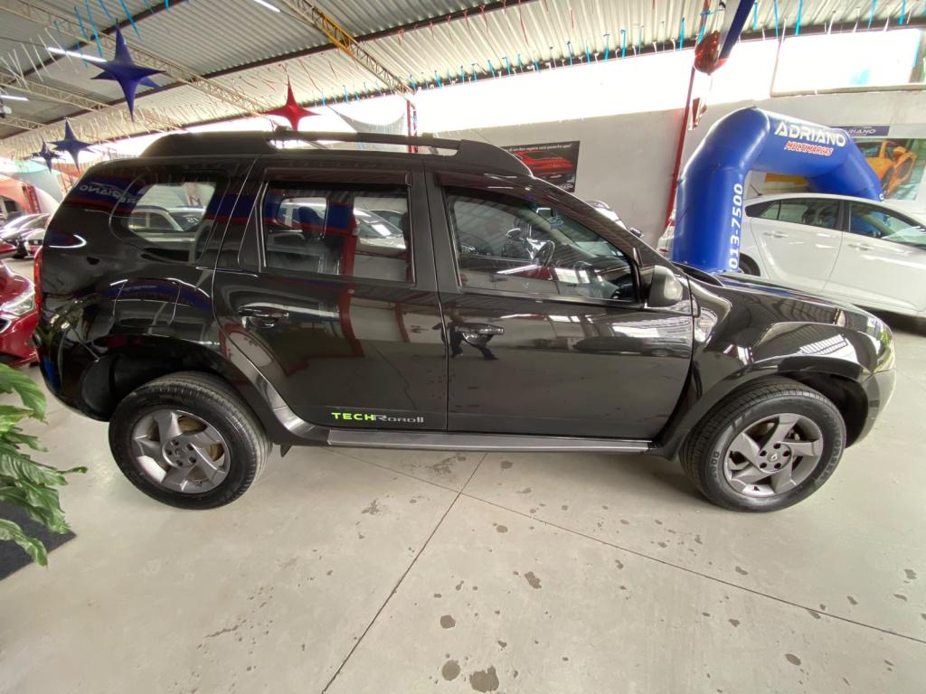 RENAULT Duster - Foto