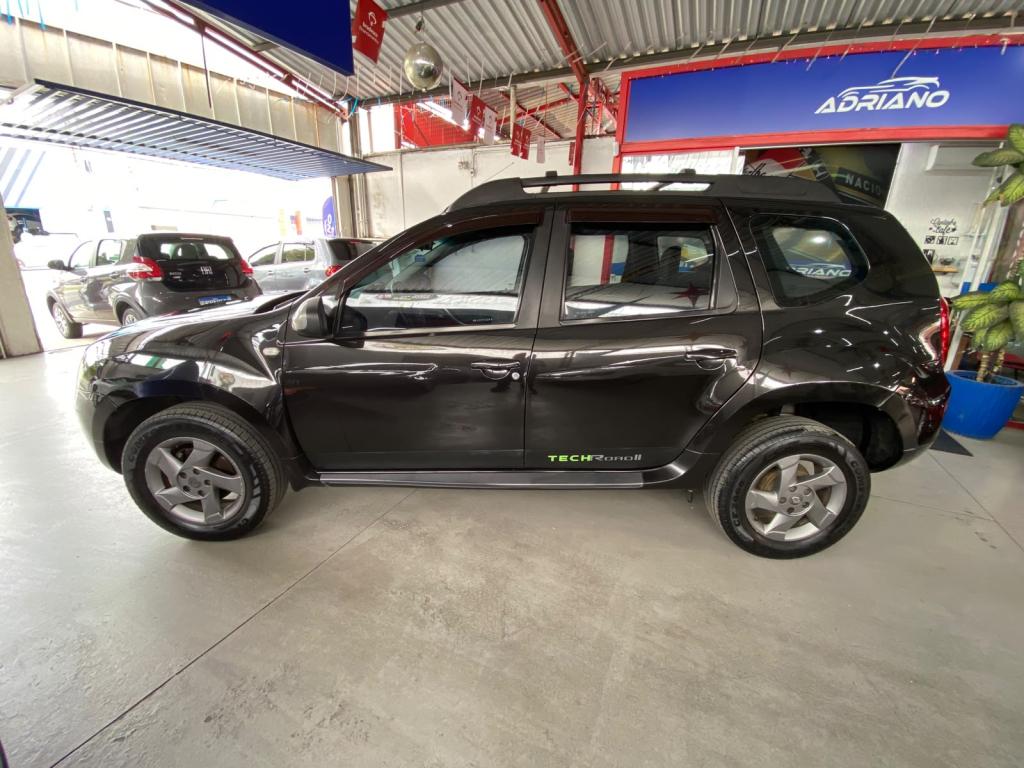 RENAULT Duster - Foto