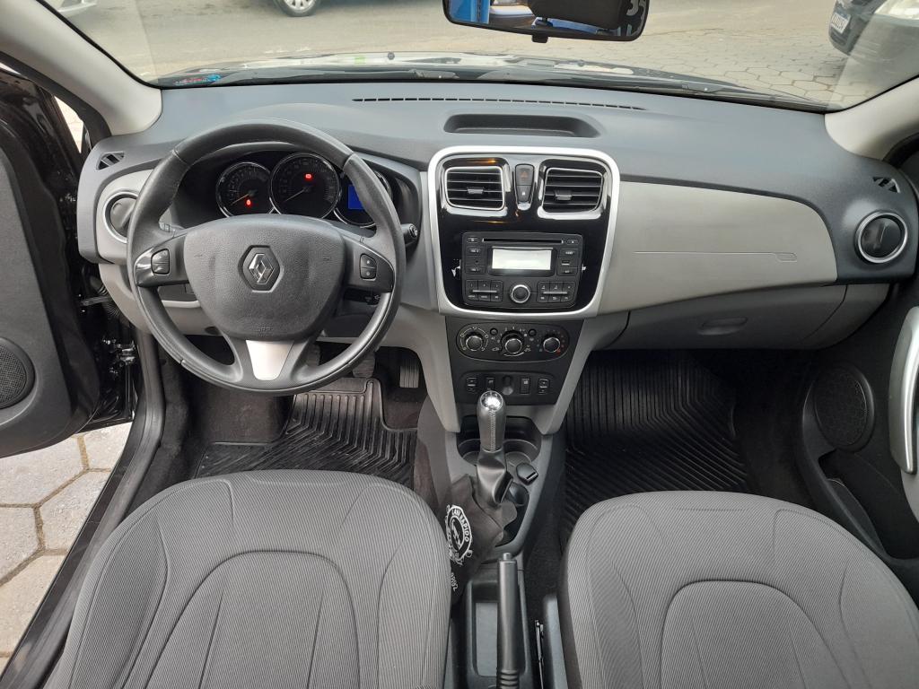 RENAULT Logan - Foto