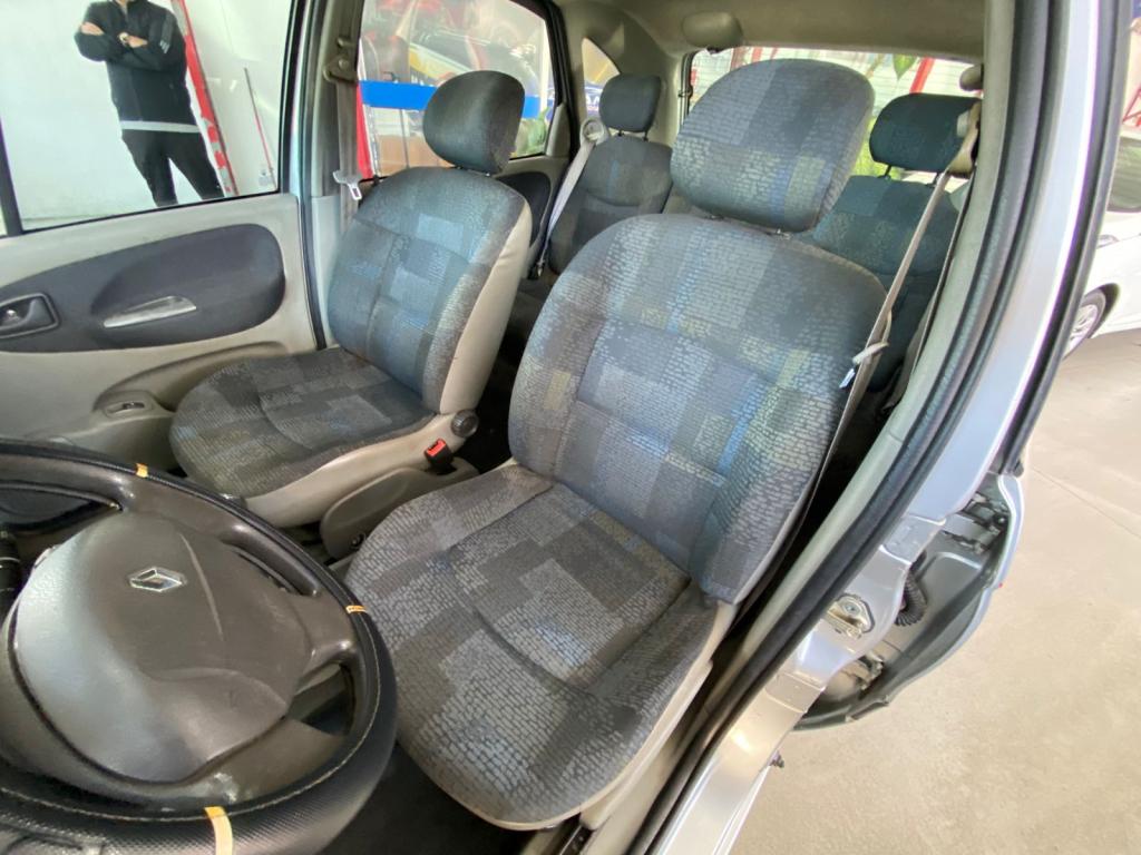 RENAULT Scenic - Foto