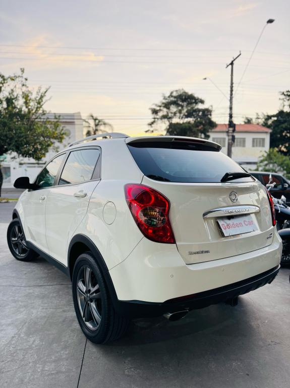 SSANGYONG Korando - Foto