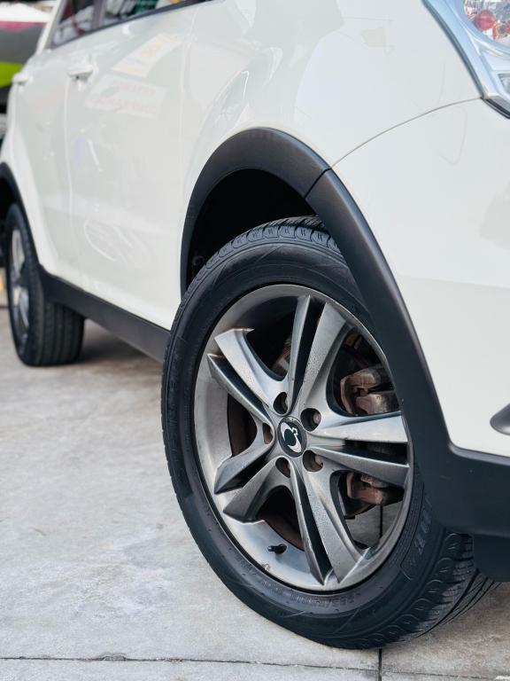 SSANGYONG Korando - Foto