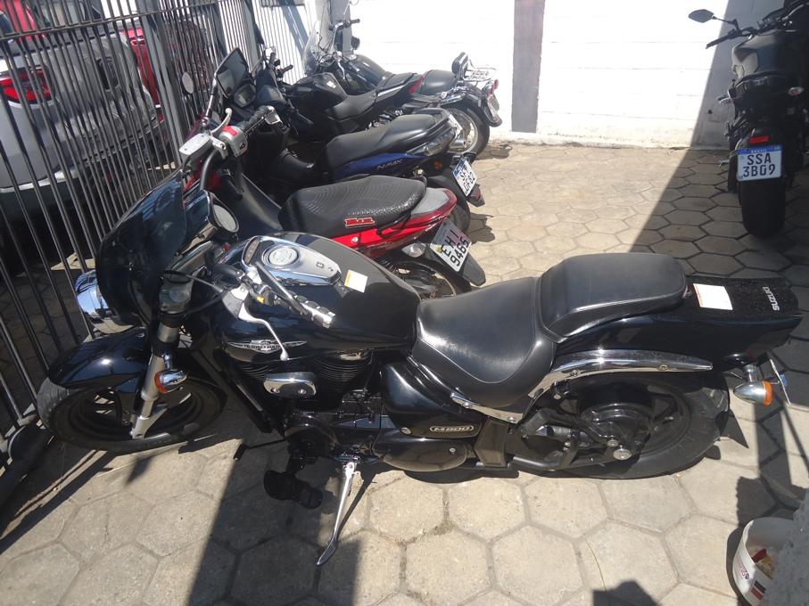 SUZUKI Boulevard M 800 - Foto