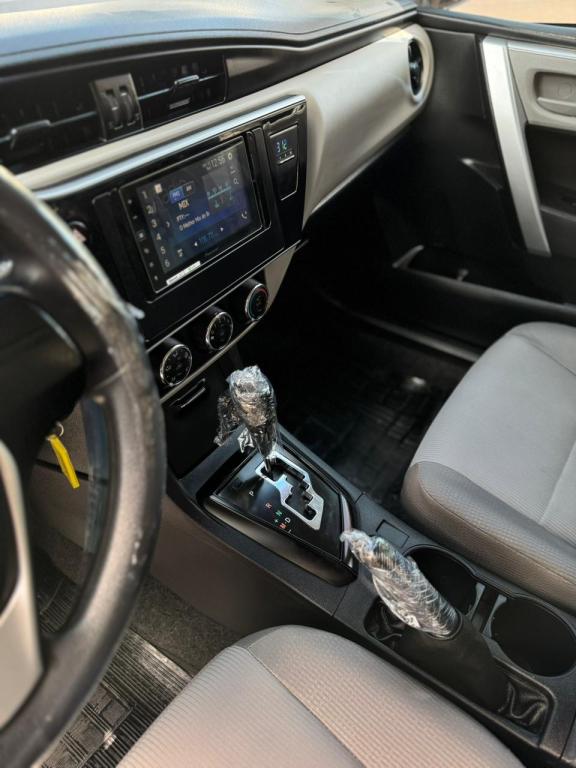 TOYOTA Corolla - Foto